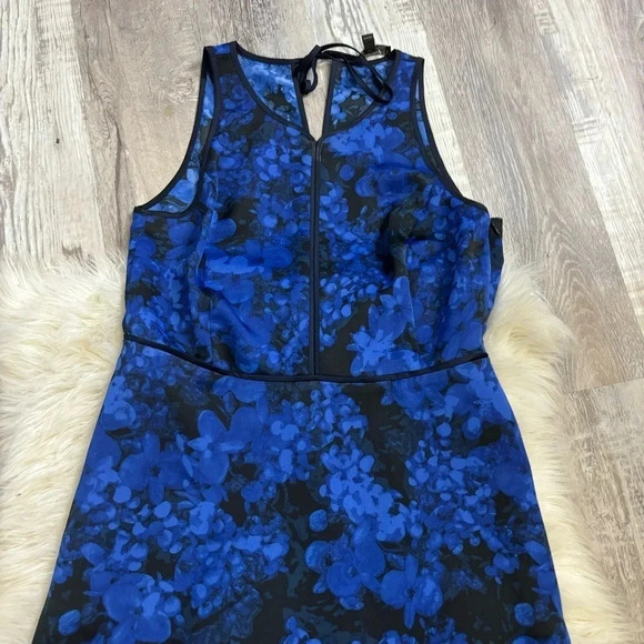 Banana Republic Kristi Blue Black Floral Print Tie Racerback Midi Dress sz 8 - Picture 10 of 10